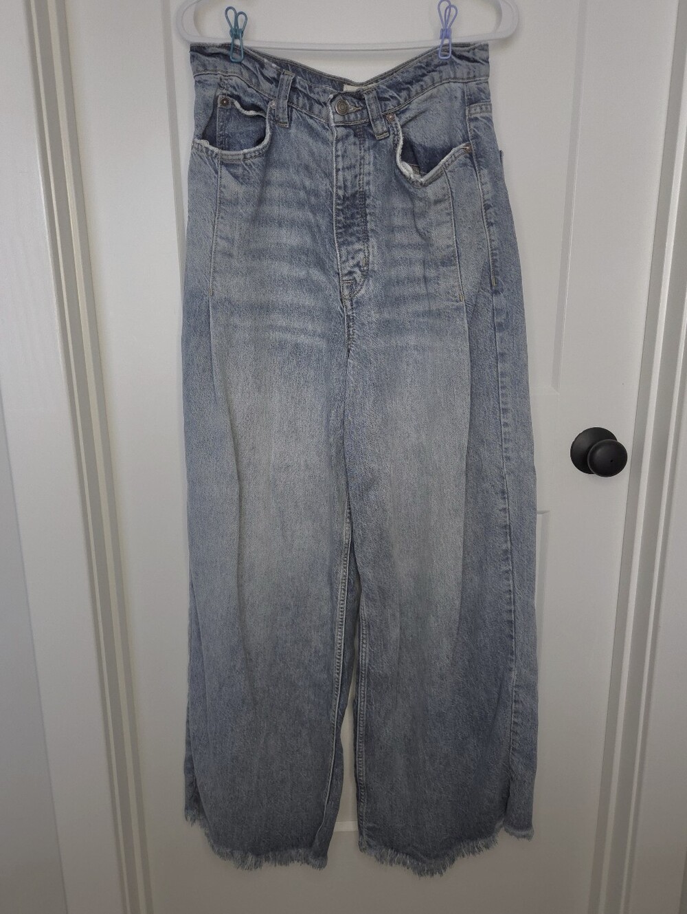 We The Free Light Blue Wide-Leg High-Rise Slouchy Jeans. Size 30. #SW - Picture 4 of 12